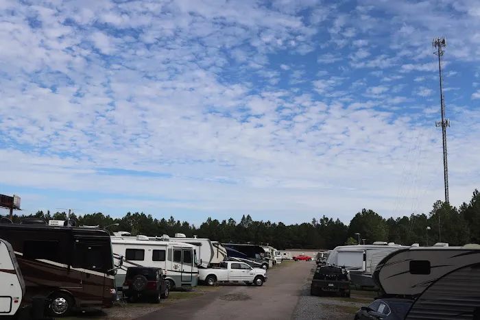 Oaklawn RV Park Picture 8