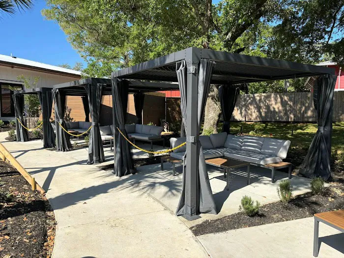 Gulfport Luxury RV Resort Picture 7