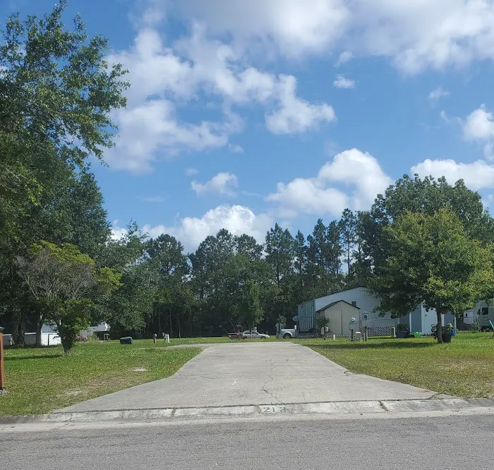 Southern Oaks MH & RV Community Picture 10