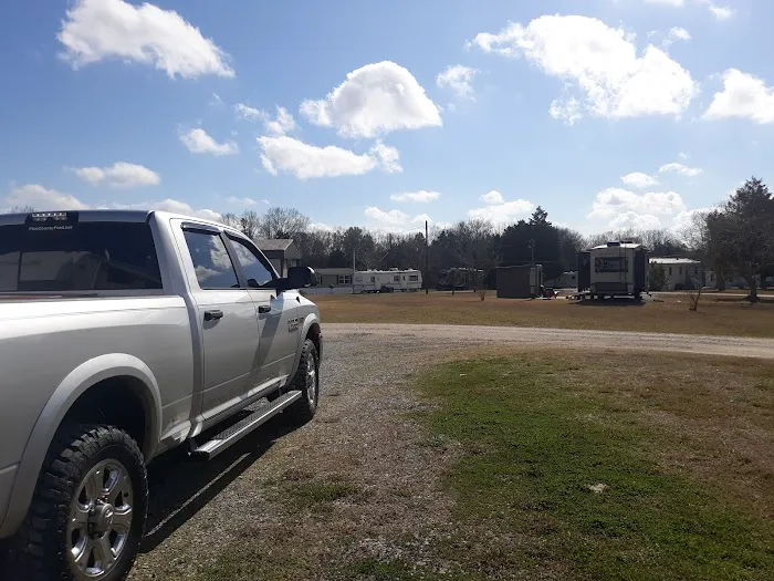 Country Acres RV Park Picture 1