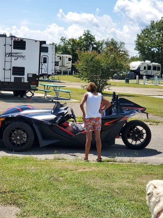 Shields RV Military Park Picture 3