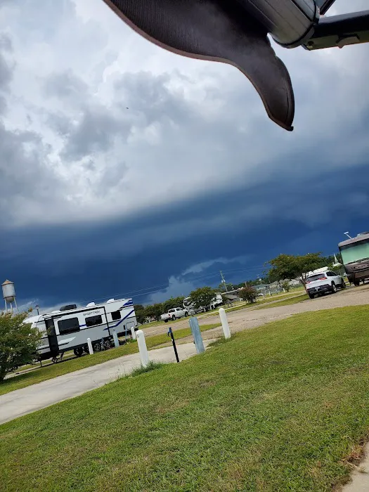 Shields RV Military Park Picture 6