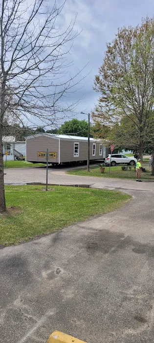 Cottage Station Picture 7