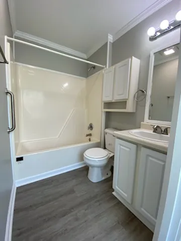 Cottage Station Picture 1