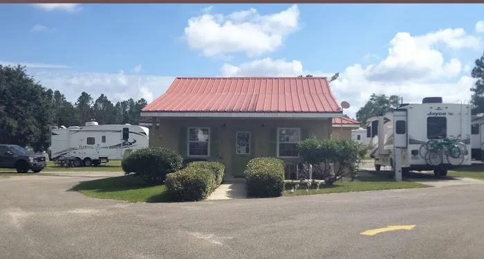 Bayberry RV park back lot Picture 2