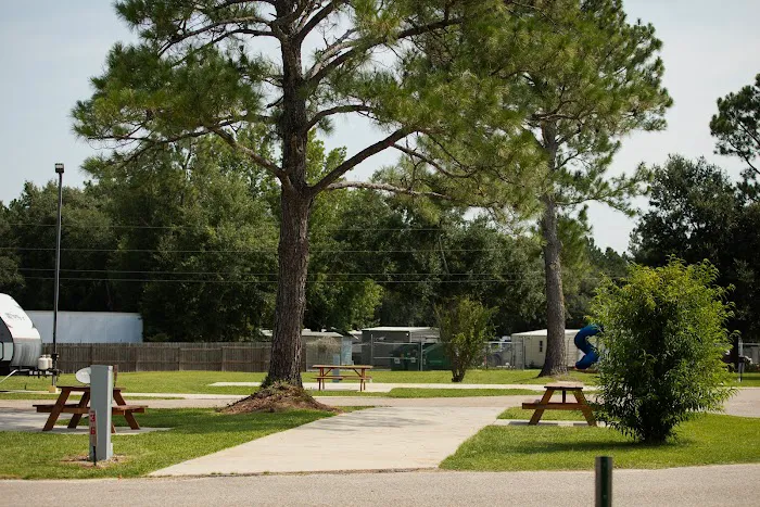 Bayberry RV Park Picture 9