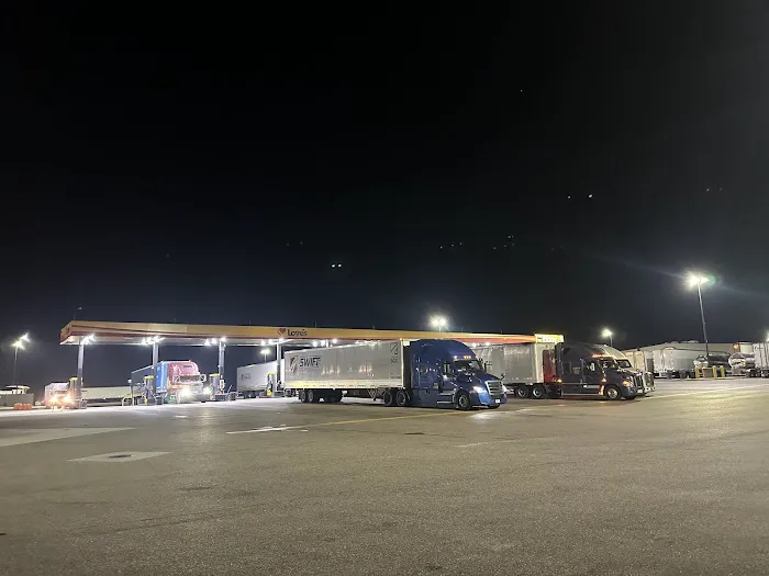 Love's RV Hookup Picture 5