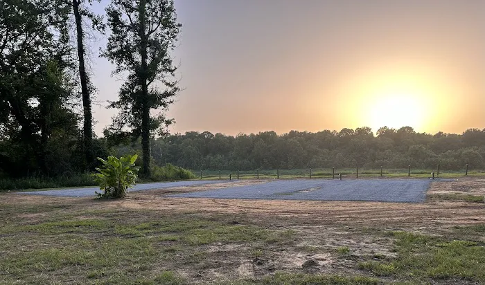 Boligee Bluff RV Park Picture 3