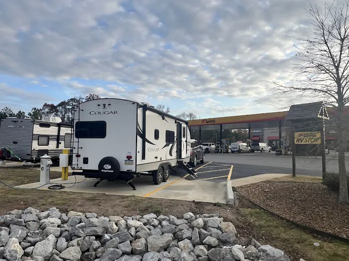 Love's RV Hookup Picture 1
