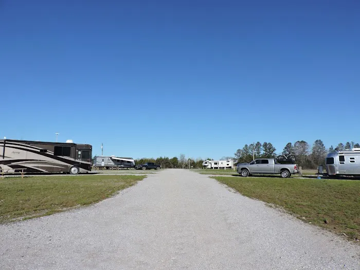 The Retreat RV Park Picture 1