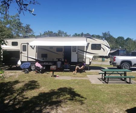 Hollywood Casino RV park