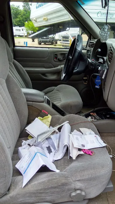 Nella's RV Park Picture 4