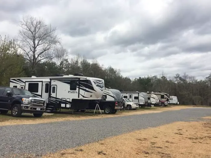 Compass RV Park Picture 3