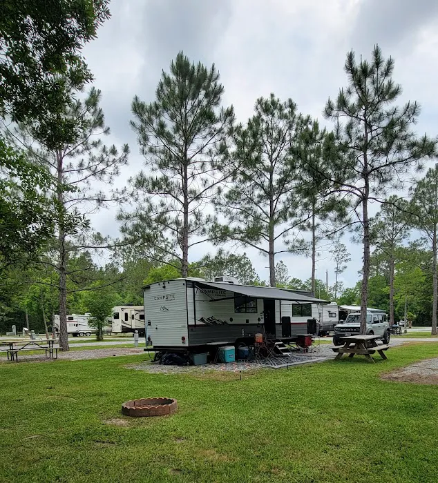 Bay Hide Away RV Park & Campground Picture 5