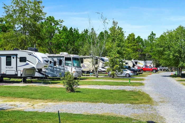 Shady Acres RV Community (Bay Saint Louis, Mississippi) Picture 5