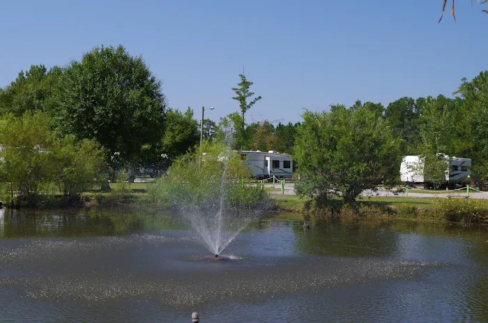 Shady Acres RV Community (Bay Saint Louis, Mississippi) Picture 2