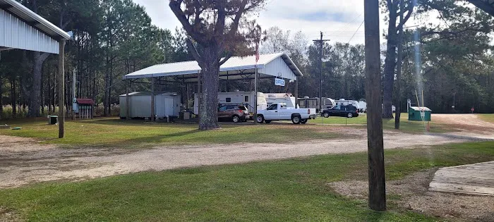 Mike's Place RV Park Picture 5