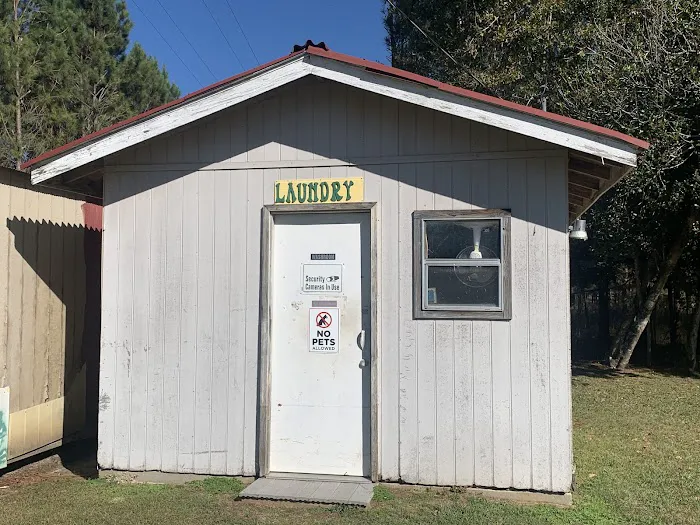 Mike's Place RV Park Picture 1