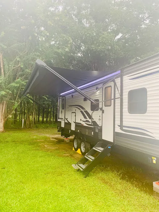 Mike's Place RV Park Picture 6