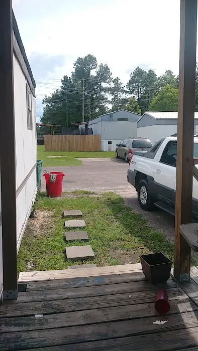 Panther Mobile Home Park Picture 5