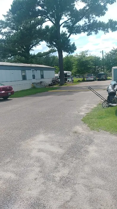 Panther Mobile Home Park Picture 1