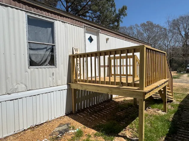 Hegwood Mobile Home Community Picture 4