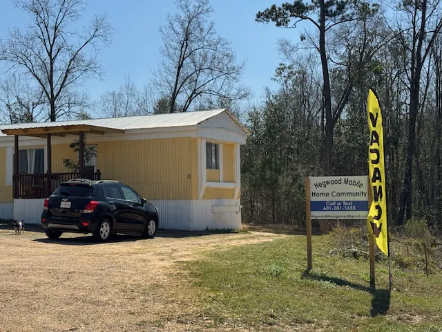 Hegwood Mobile Home Community Picture 10