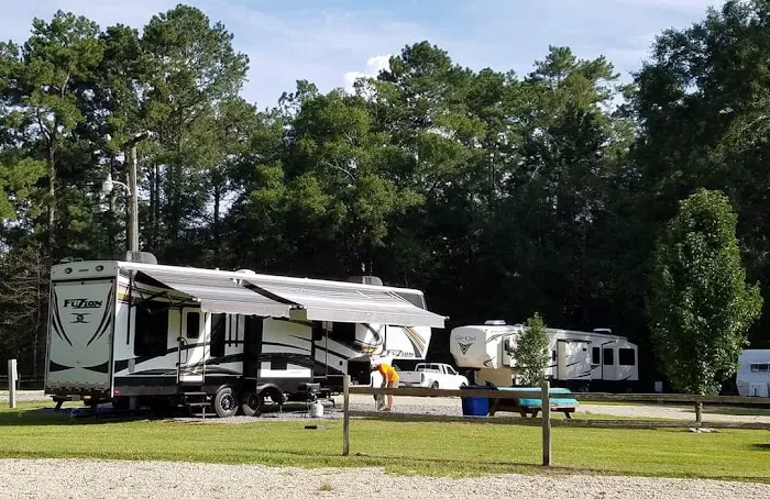 Four Season's RV Park Picture 10