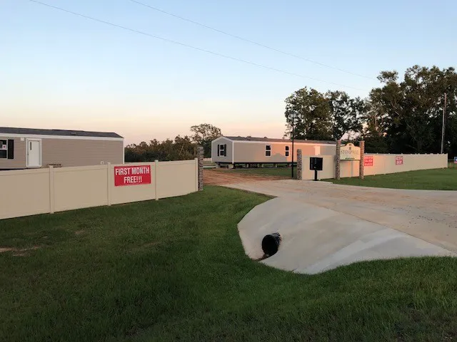 Legacy Mobile Home Park Picture 9