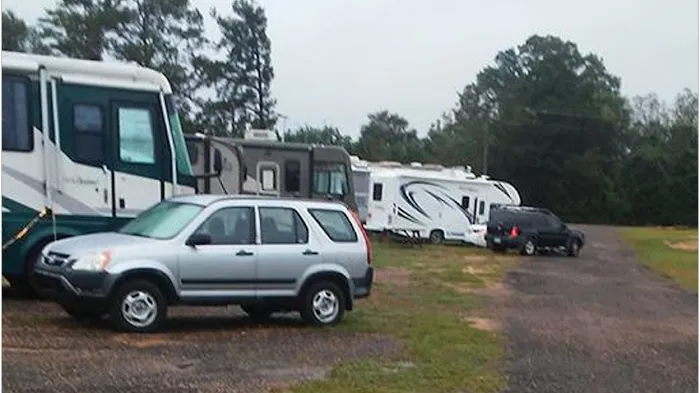 Sunny South RV Park Picture 10