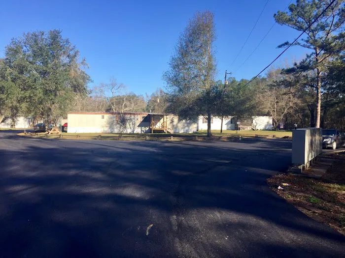 Oak Villa MHC Picture 5