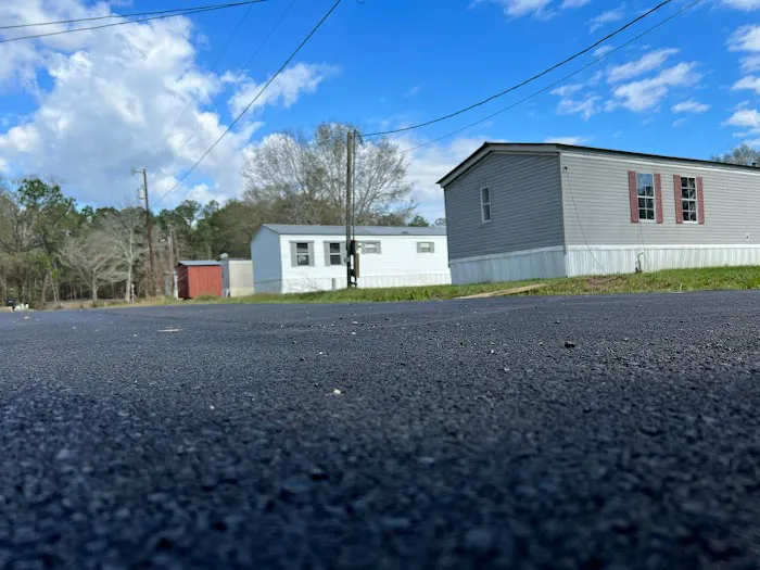 Oak Villa MHC Picture 3