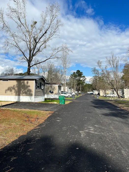 Oak Villa MHC Picture 7