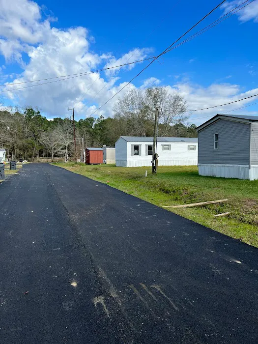 Oak Villa MHC Picture 4