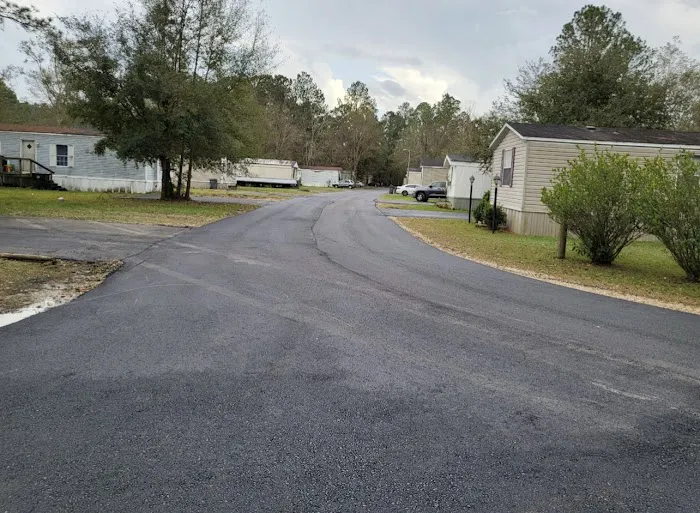 Oak Villa MHC Picture 6