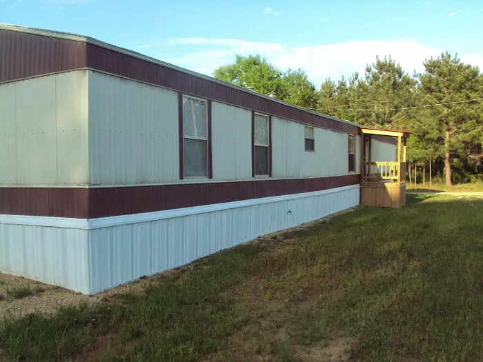 The Oaks at Emmitt Brown Rd. Mobile Home Community Picture 1