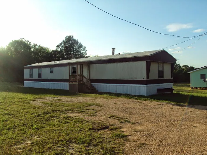 The Oaks at Emmitt Brown Rd. Mobile Home Community Picture 2