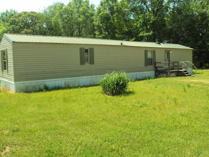 The Oaks at Emmitt Brown Rd. Mobile Home Community Picture 3