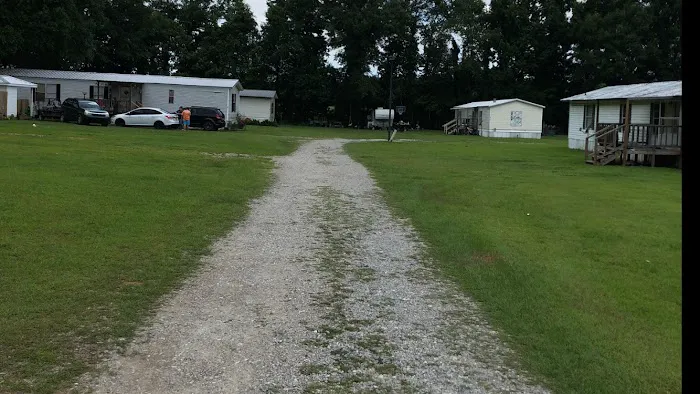 Deerfield Mobile Home & RV Park Picture 5