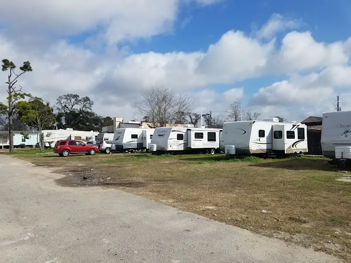 Big Easy RV Park Picture 3