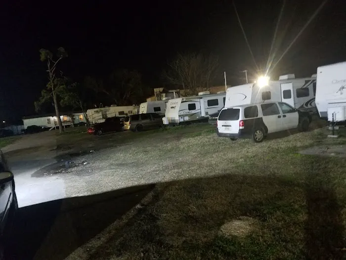 Big Easy RV Park Picture 6