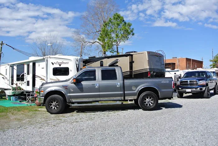JUDE TRAVEL PARK OF NEW ORLEANS Picture 9
