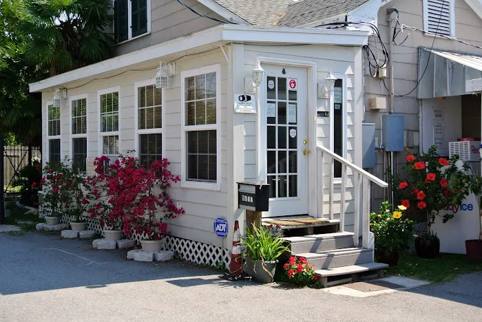 JUDE TRAVEL PARK OF NEW ORLEANS Picture 10