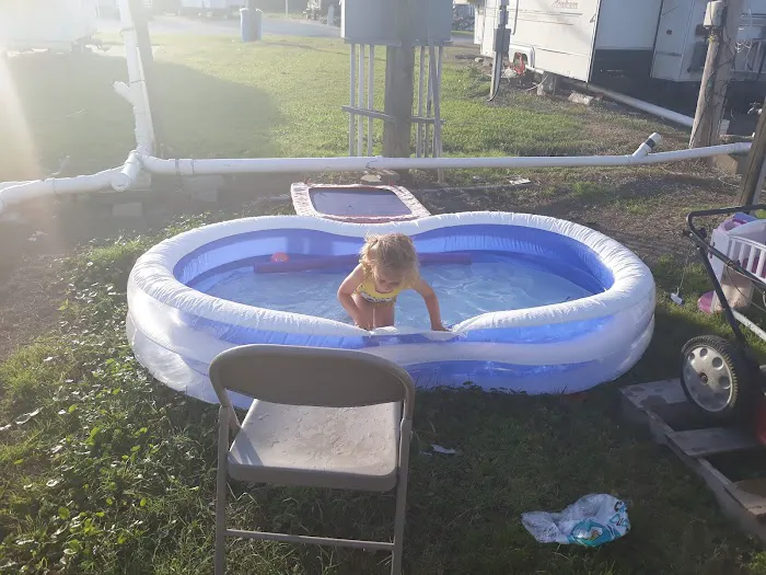 Pakenham Mobile Home Park Picture 4