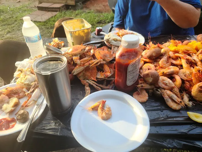 Pine Lake Mobile Home Court Picture 2