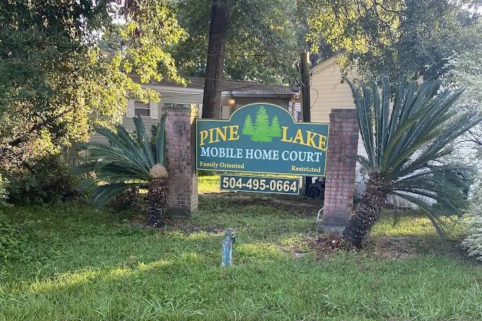 Pine Lake Mobile Home Court Picture 8