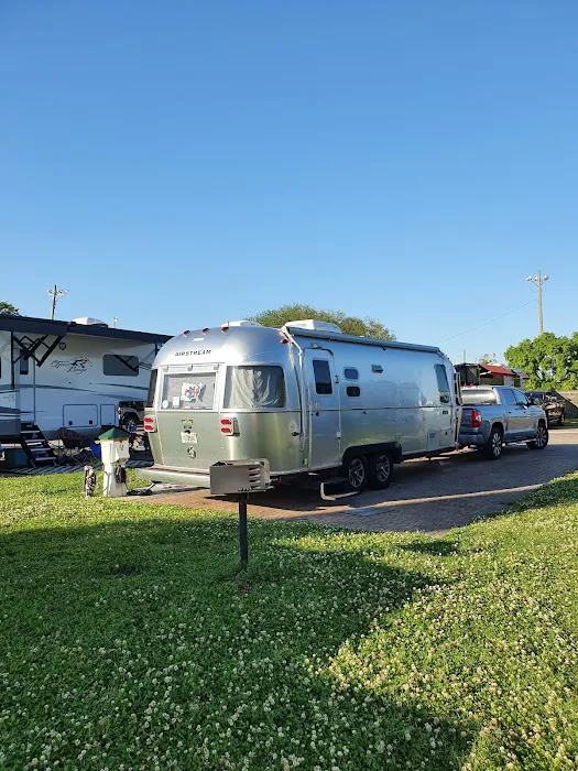 French Quarter RV Resort Picture 10