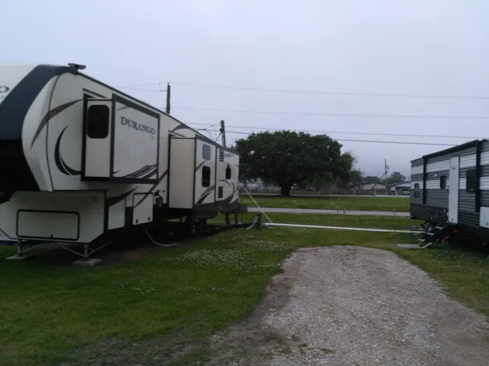 Richards RV Park Picture 1