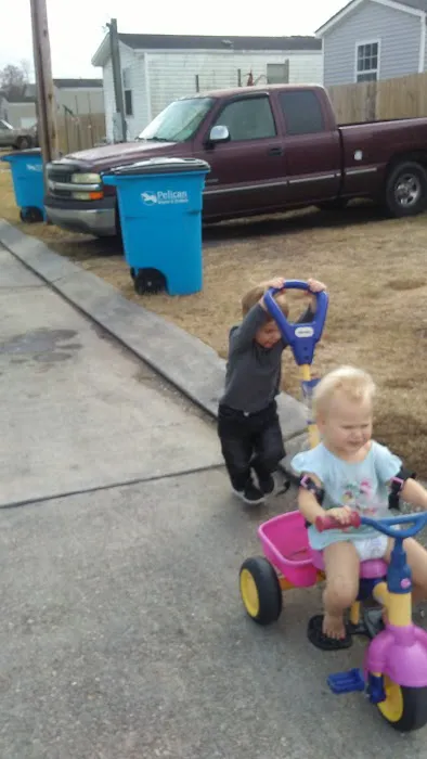 Fanz Mobile Home Estates Picture 3