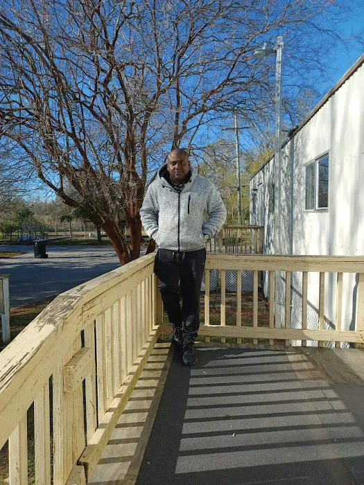 Fanz Mobile Home Estates Picture 2